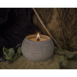 Soy wax candle in concrete...