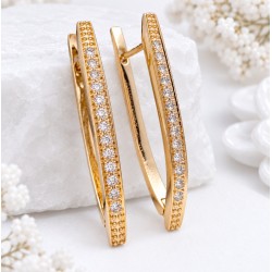 Earrings path made of...